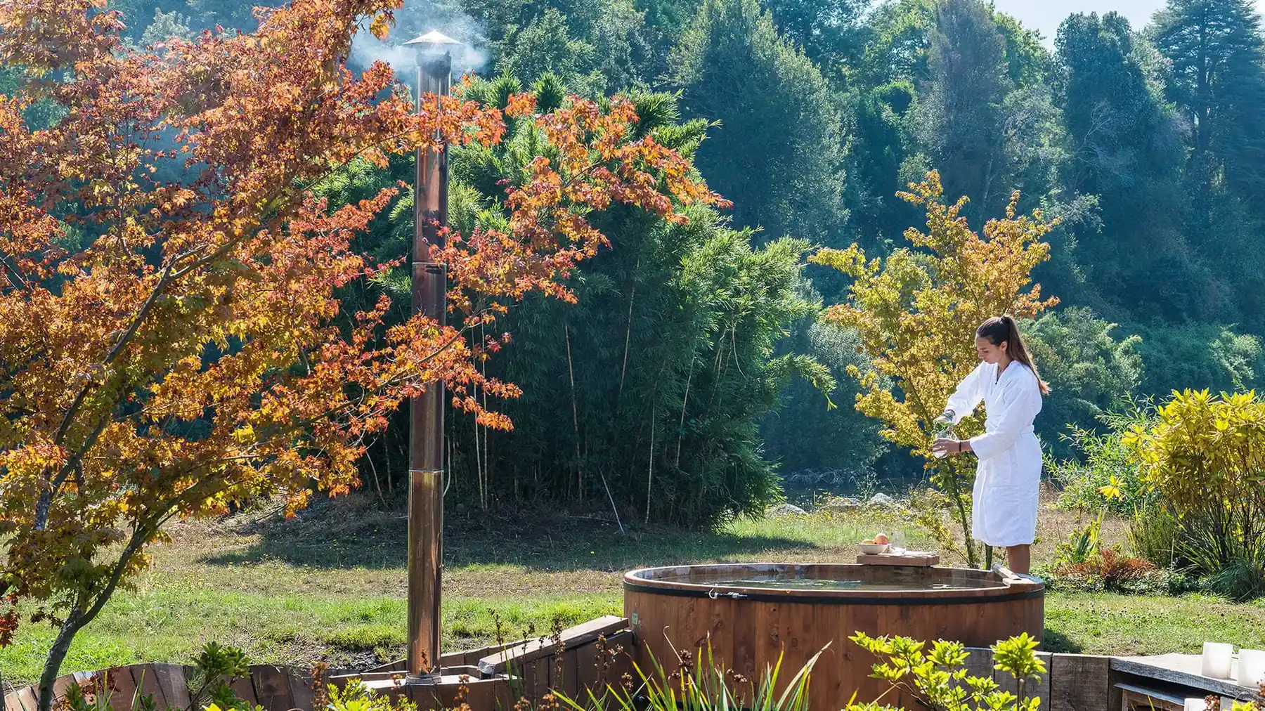 &Beyond Vira Vira hot tub in nature