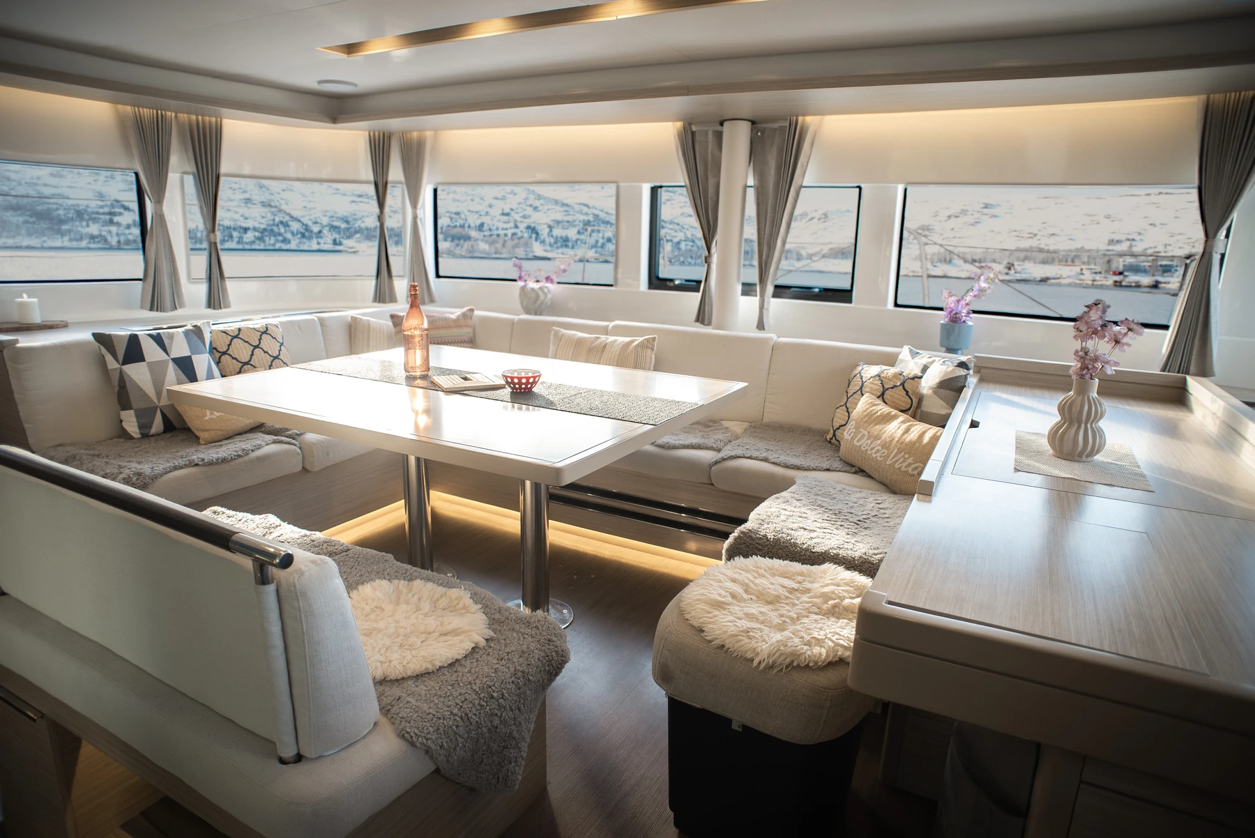 Main saloon on a Leopard 51 catamaran