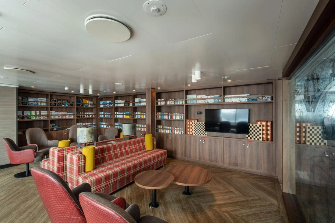 Library aboard MV Hondius
