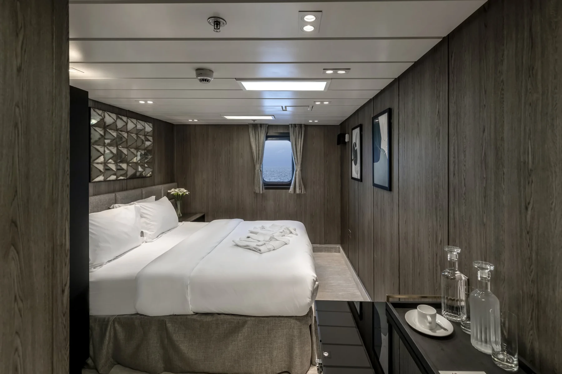 Deluxe cabin aboard RMS St. Helena