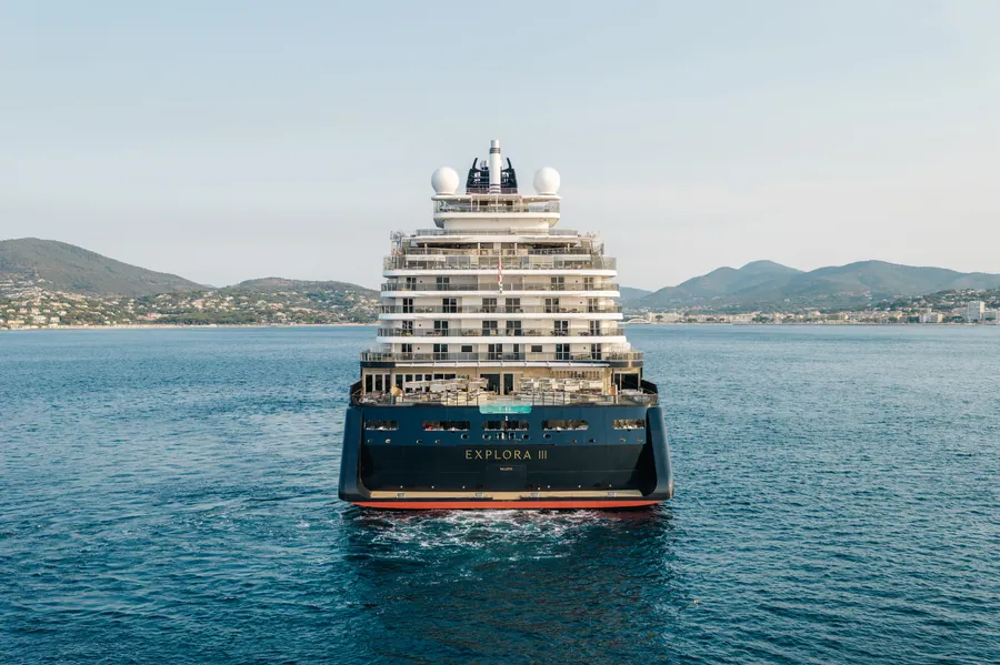 Explora III at sea, viewed from astern