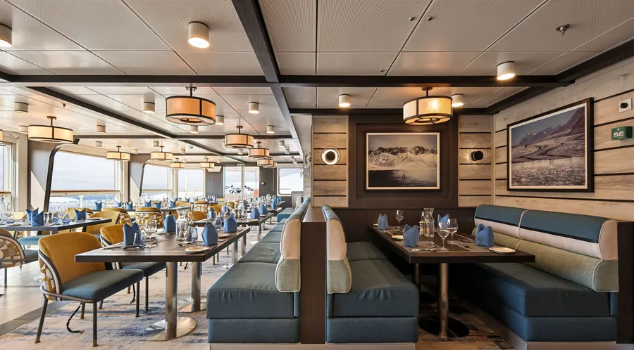 Douglas Mawson restaurant interior