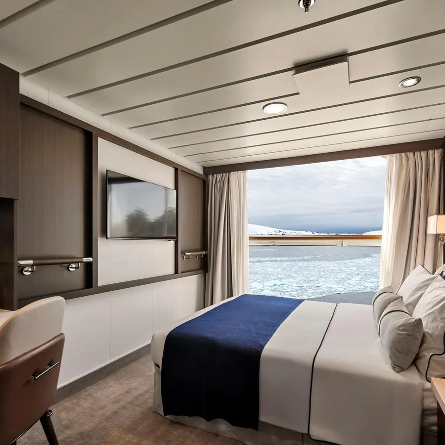 Douglas Mawson Aurora Stateroom Superior interior