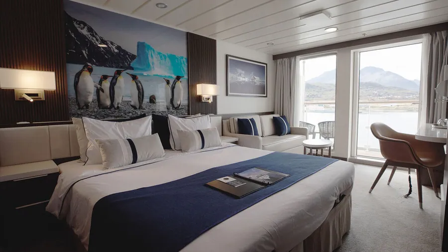 Douglas Mawson Solo Balcony Stateroom Category A interior