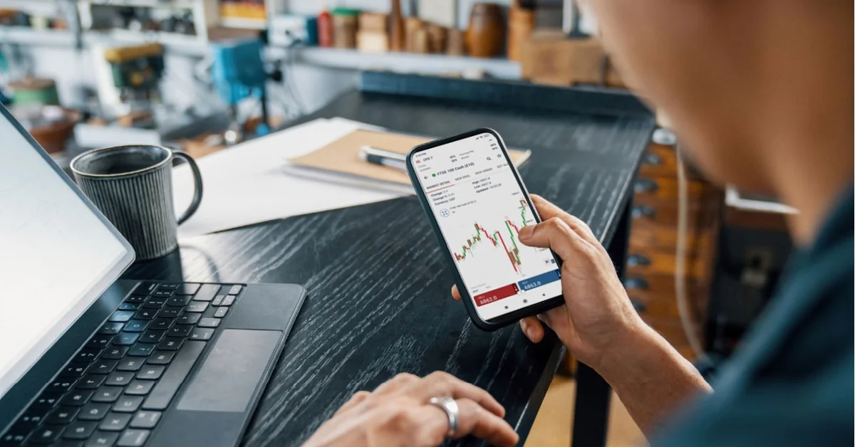 Trading and finance concept illustration — how to do paper trading — a beginner's learning guide