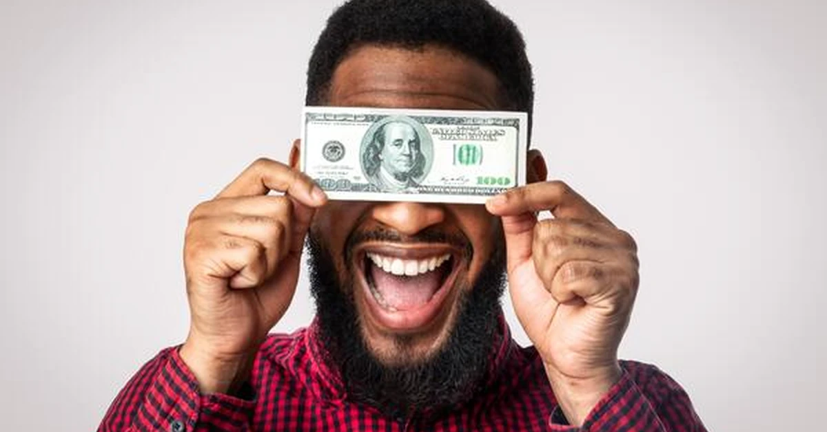 Trading and finance concept illustration — day trading with 100 dollars