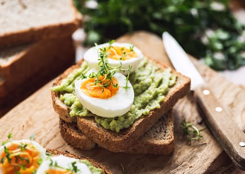 How Much Protein Is in an Egg? 