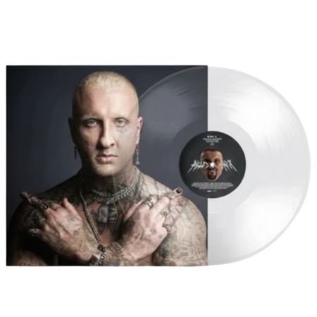 Schallplatte von SSIO mit halb schwarzem, halb durchsichtigem Vinyl-Cover, das einen tätowierten Mann mit blondem Haar und Schmuck zeigt.