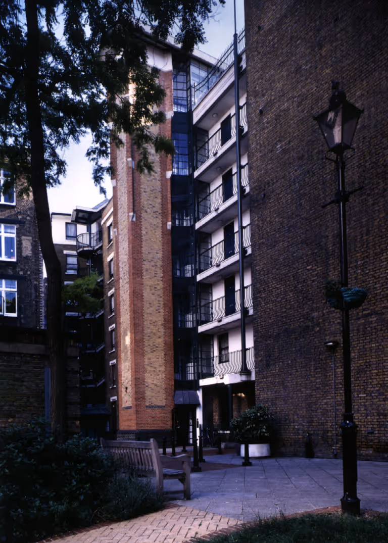 Sandringham Mansions