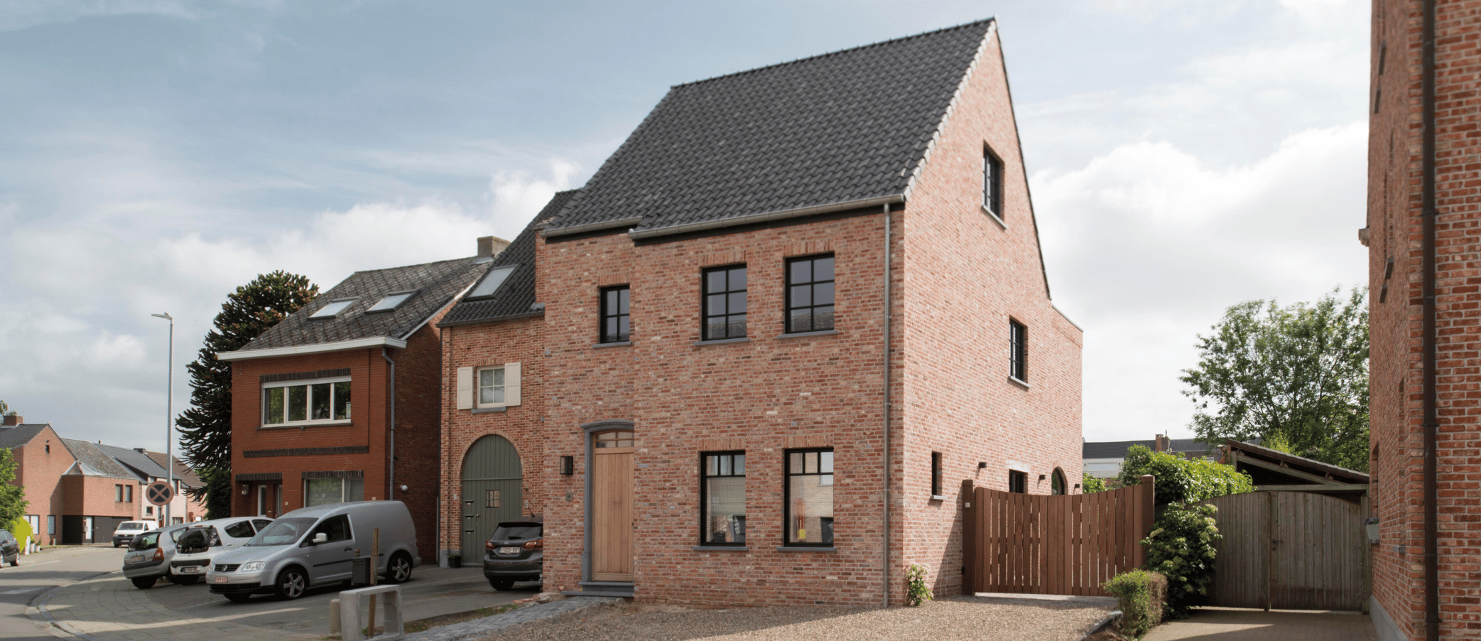 Een foto van een volledige woningrenovatie. Hier zie je het resultaat van de vernieuwde woning.