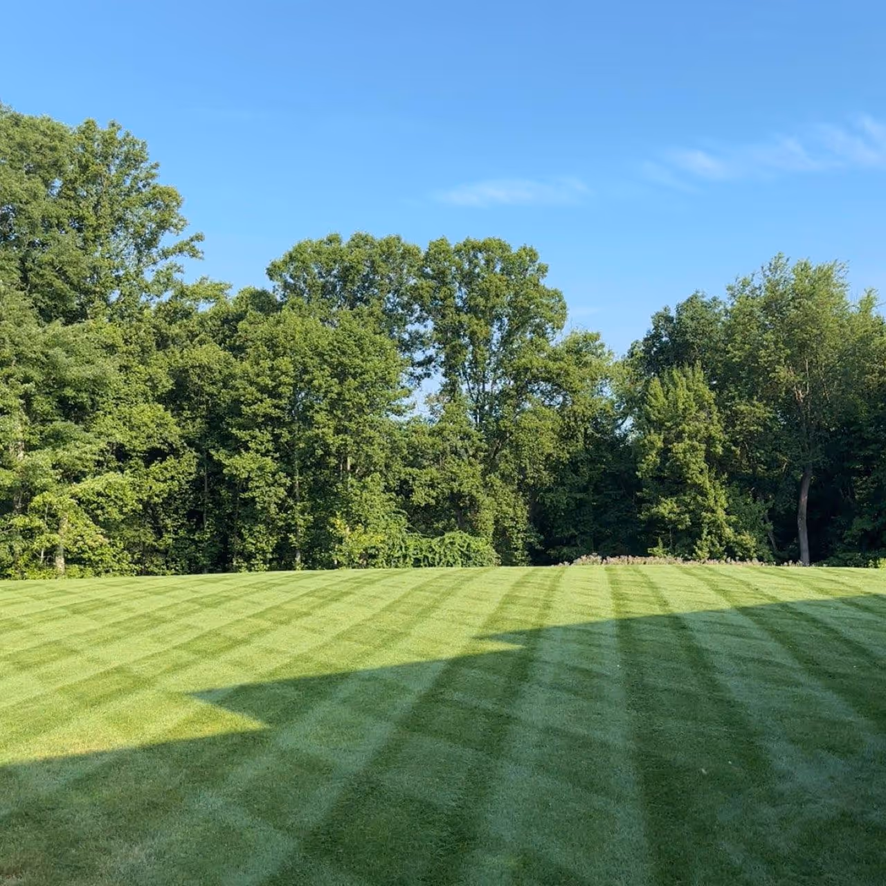 Commercial lawn maintenance for a property in Wexford, PA