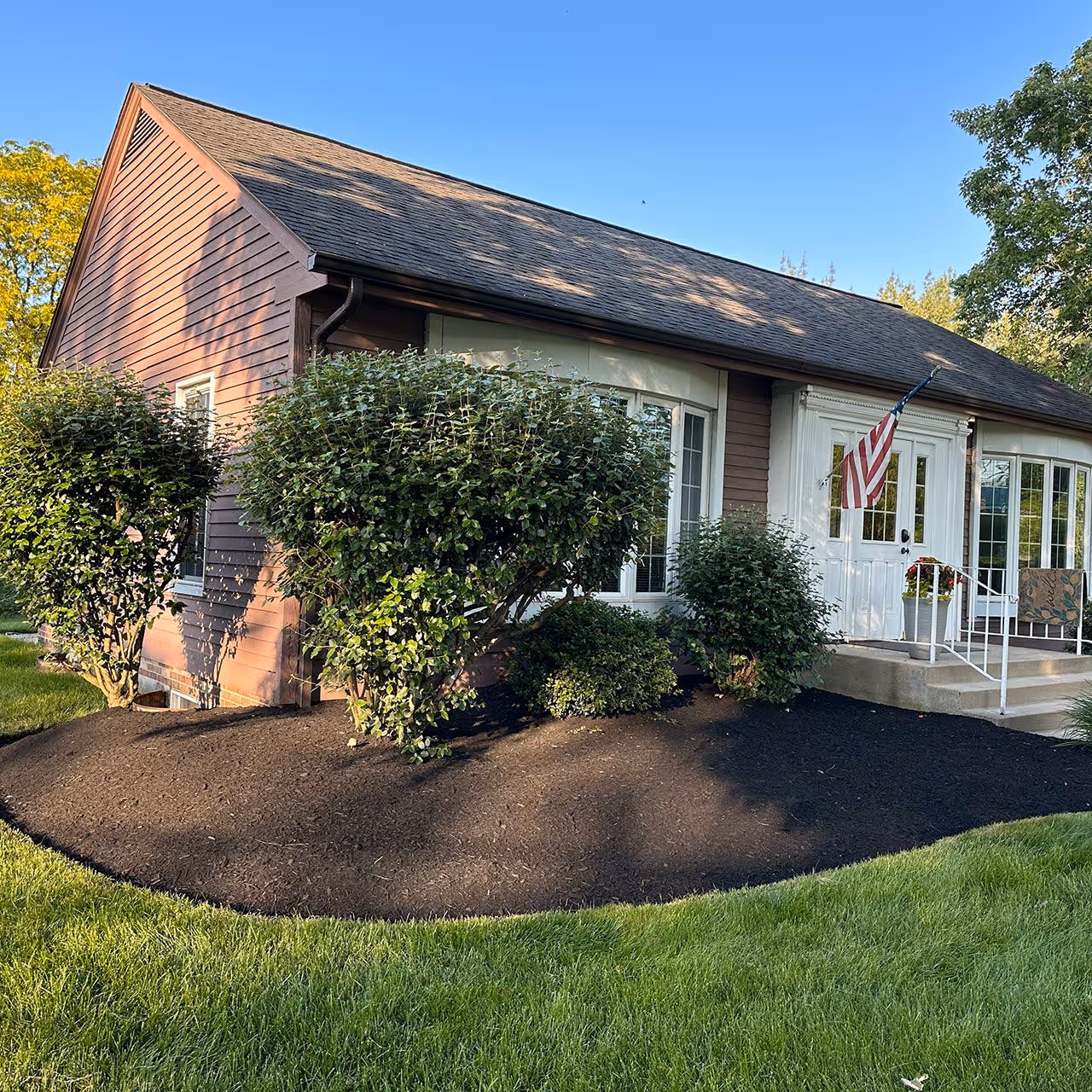 Professional mulching by Rosencrance’s Lawn & Landscape