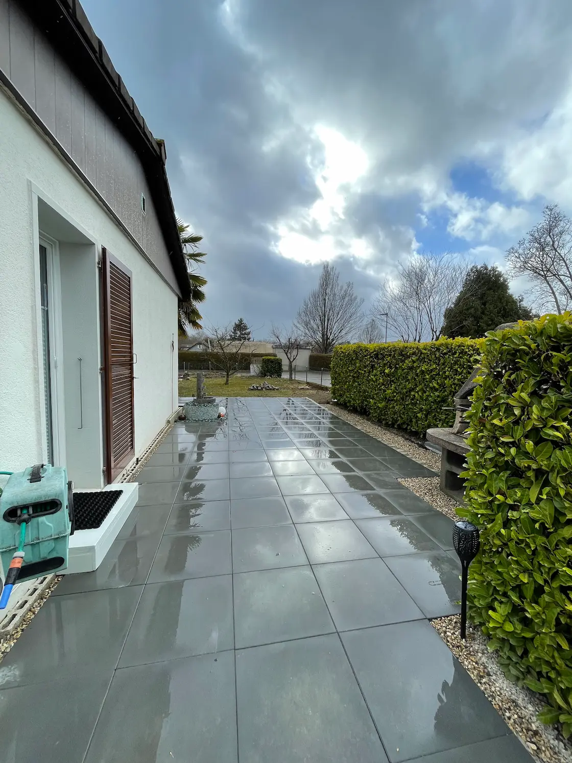 image of a flower bed for a landscaping service