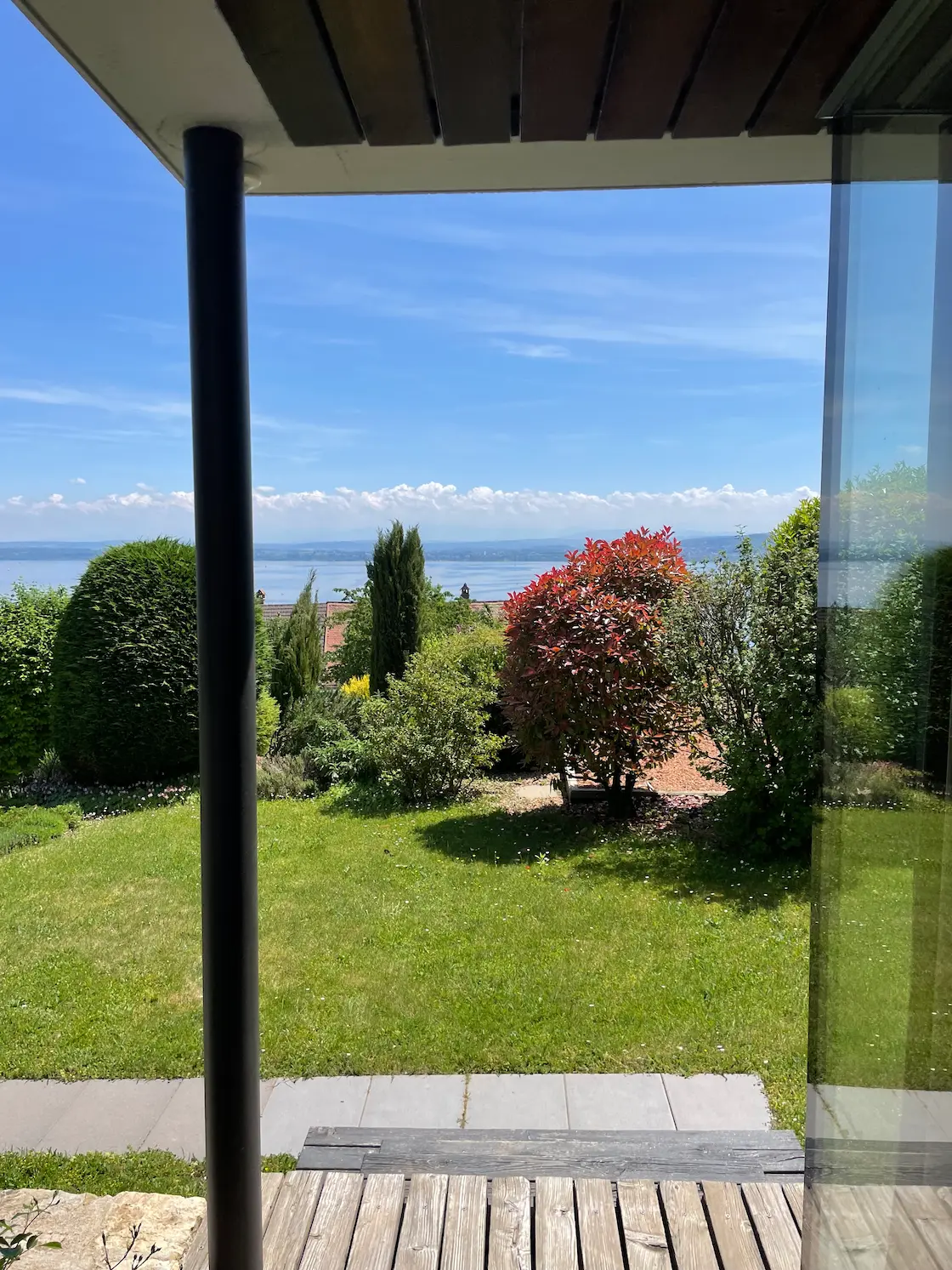 image of a flower bed for a landscaping service