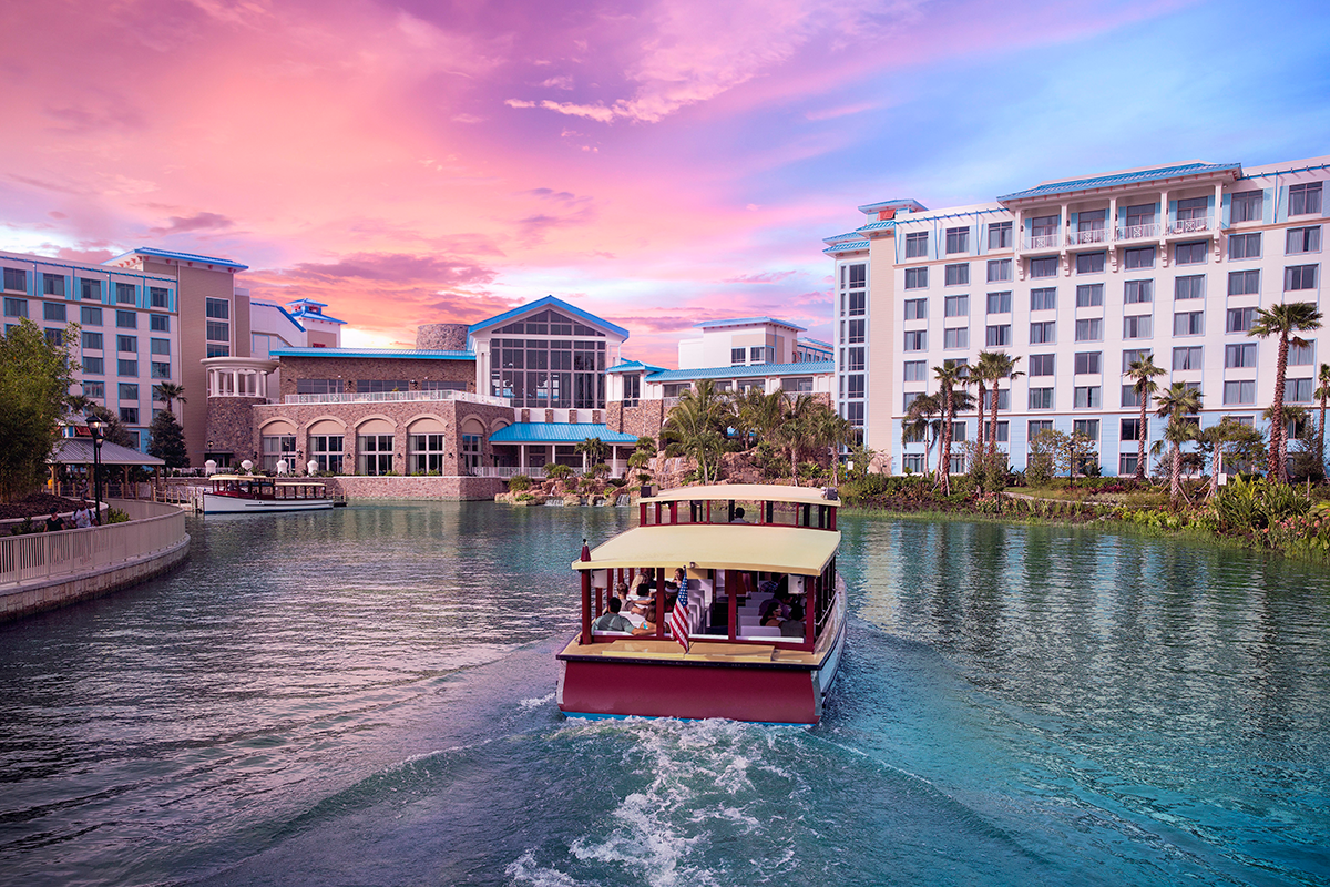 Loews Sapphire Falls Resort at Universal Studios Orlando — nighttime exterior view