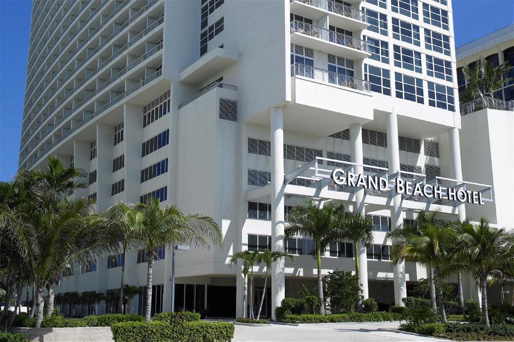 Grand Beach Hotel - Oceanfront Resort in Miami