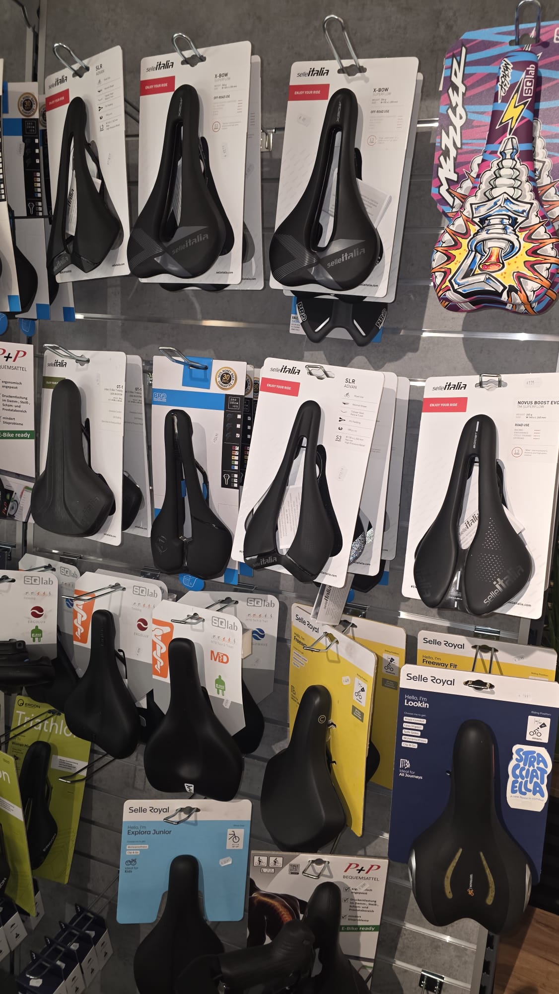 image of shop exterior (for a bicycle shop)