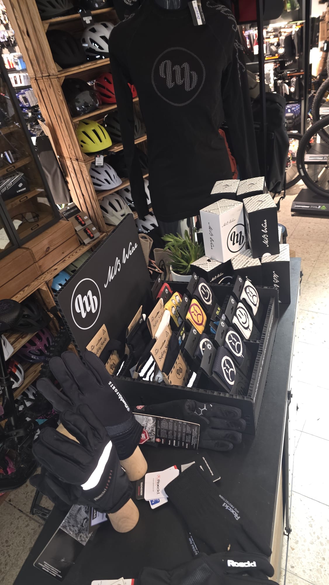 image of shop exterior (for a bicycle shop)