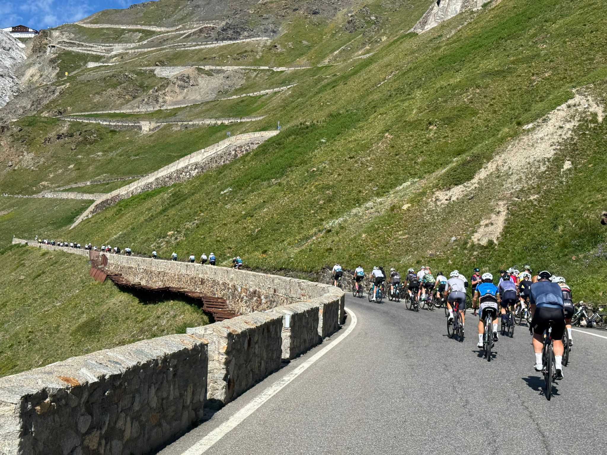 Dreiländergiro 120 km und 3000 HM Tanja 5. AK Dame von 59 - Ewald 119. AK von 371 