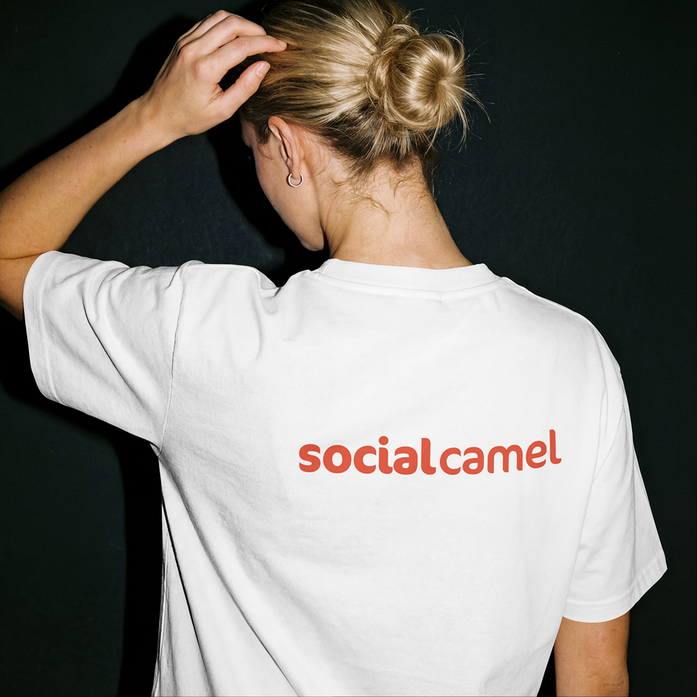 Social Camel Mockup