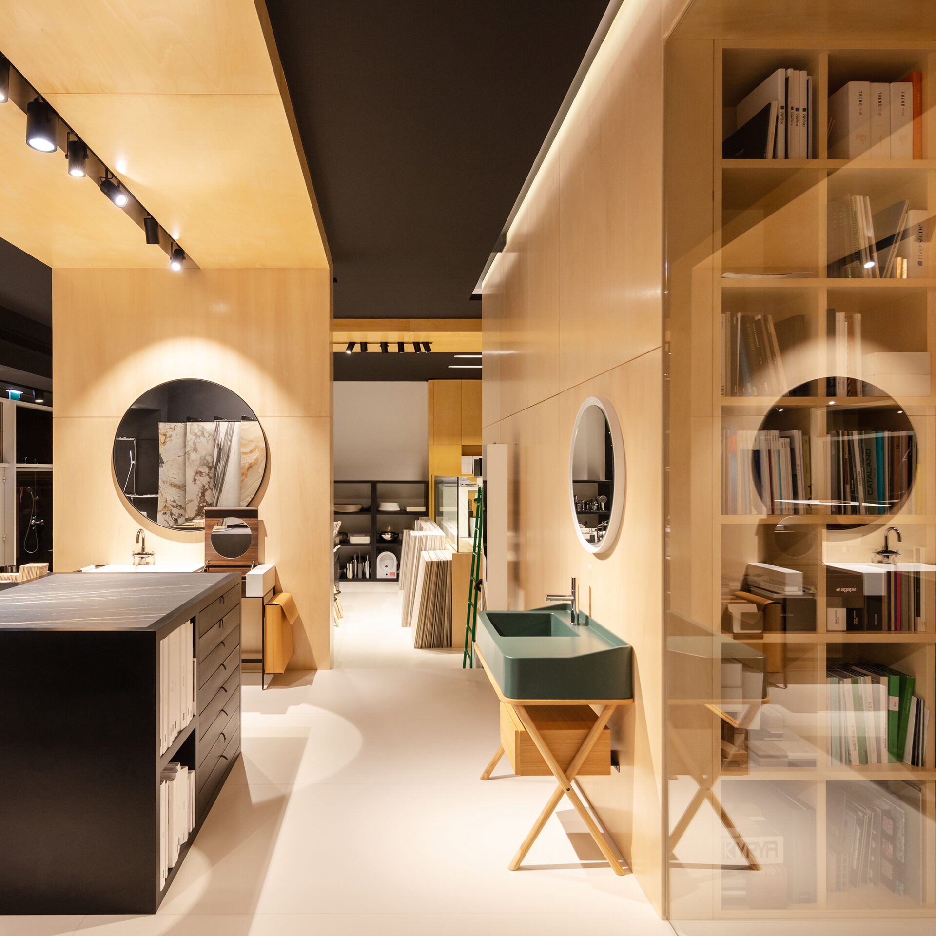 Interior showroom Balneum