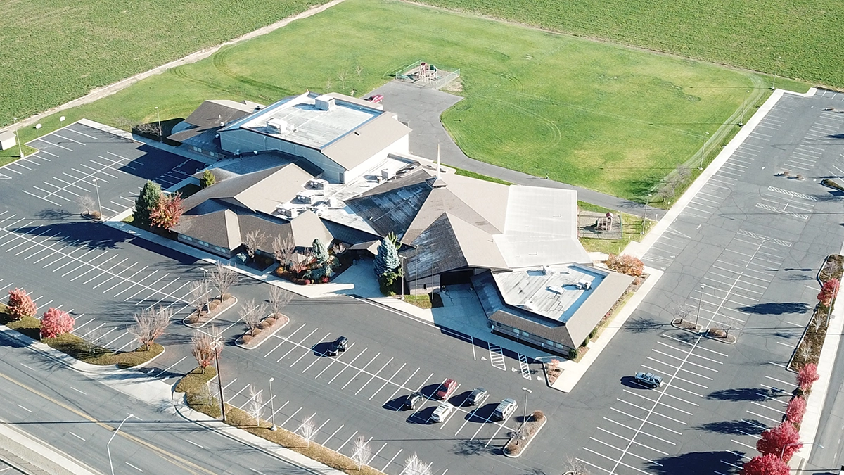 Vista aérea de West Valley Church gran West Valley Church .