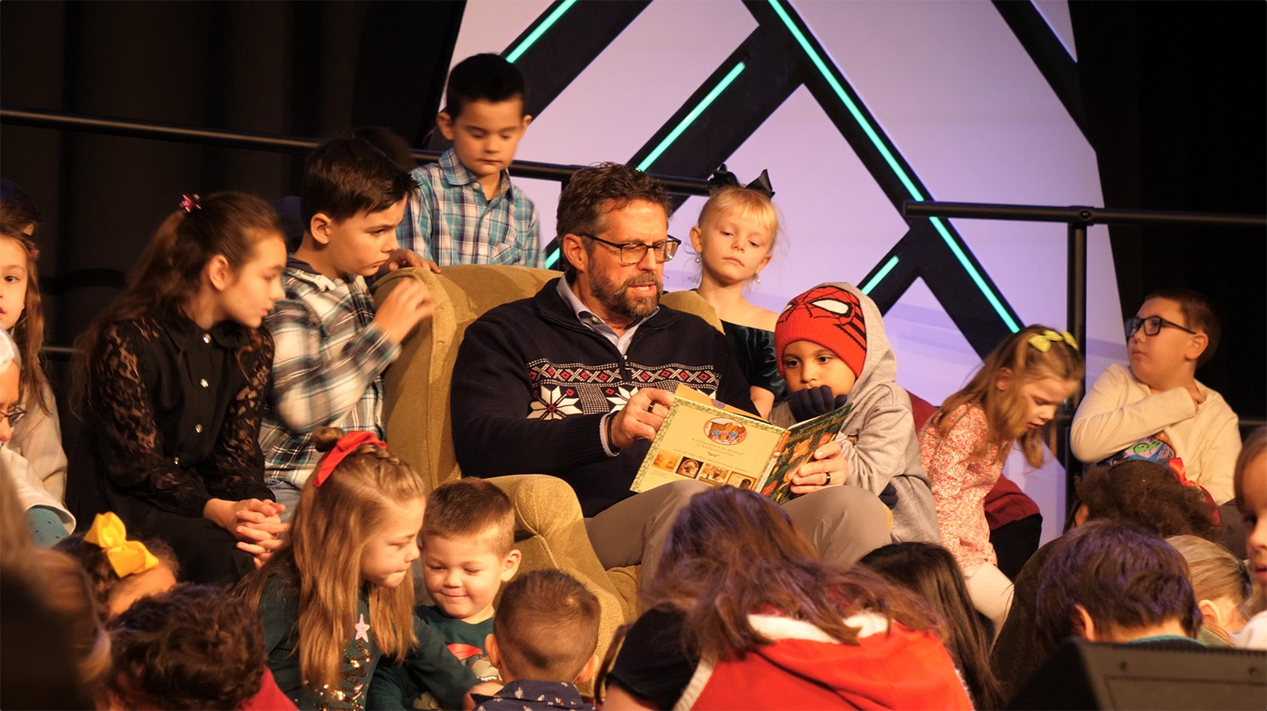 Pastor Mike Christmas Story Time at West Valley Church
