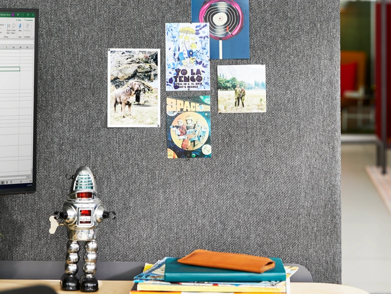 Steelcase Flex personal spaces for focused work in banking offices