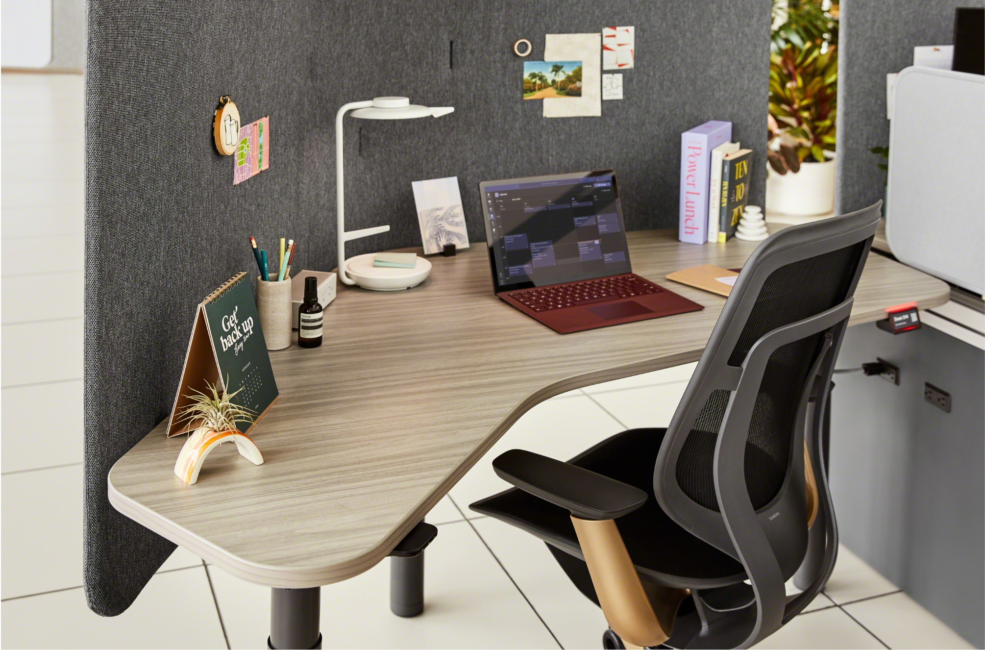 Steelcase Flex personal spaces for focused work in banking offices