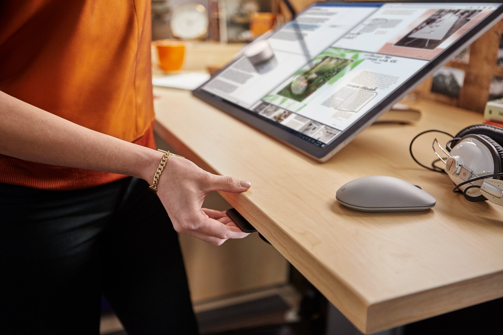AirTouch height-adjustable desk supporting active work in a law office