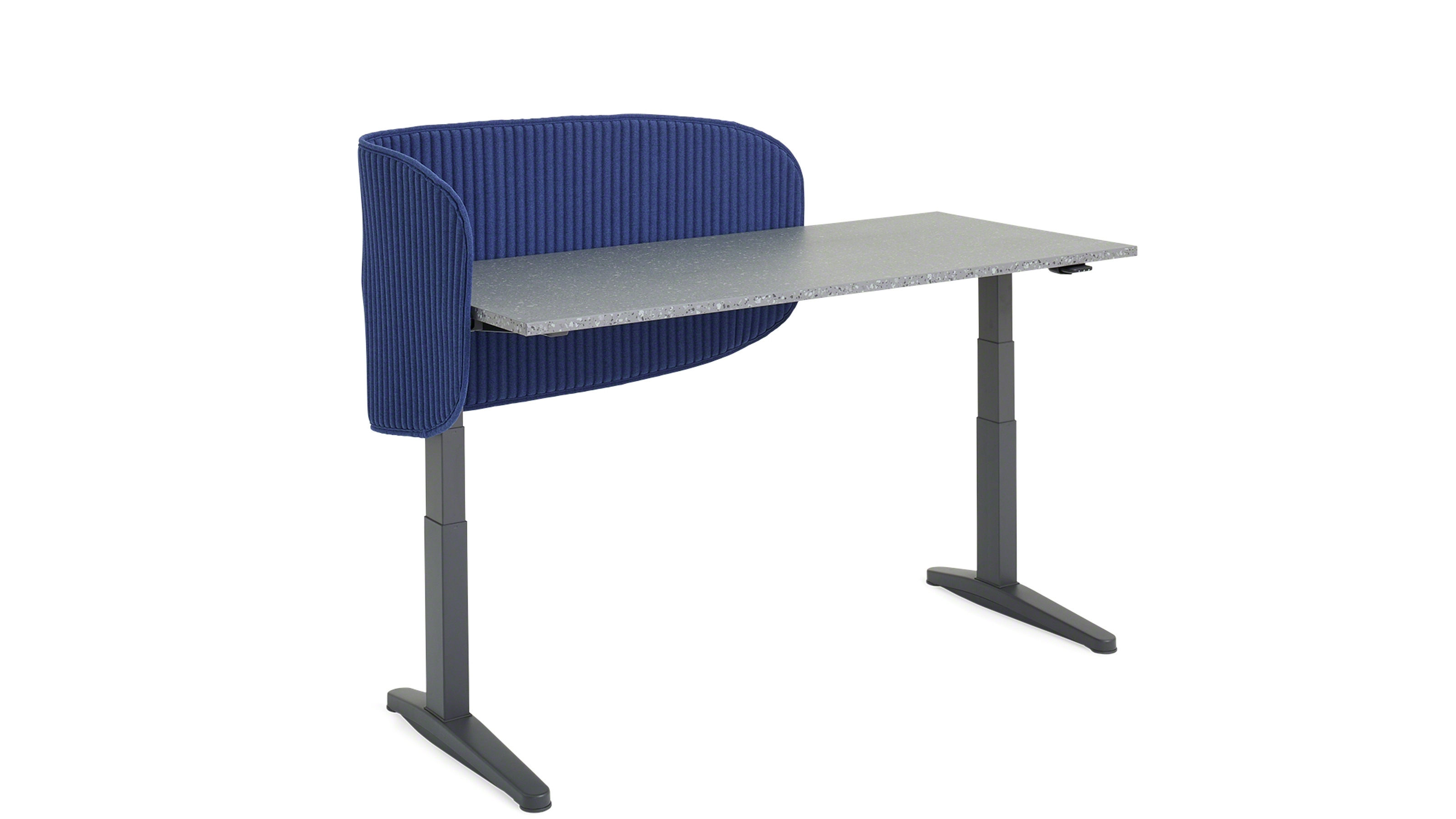 Soffio acoustic desk screen improving privacy in open offices