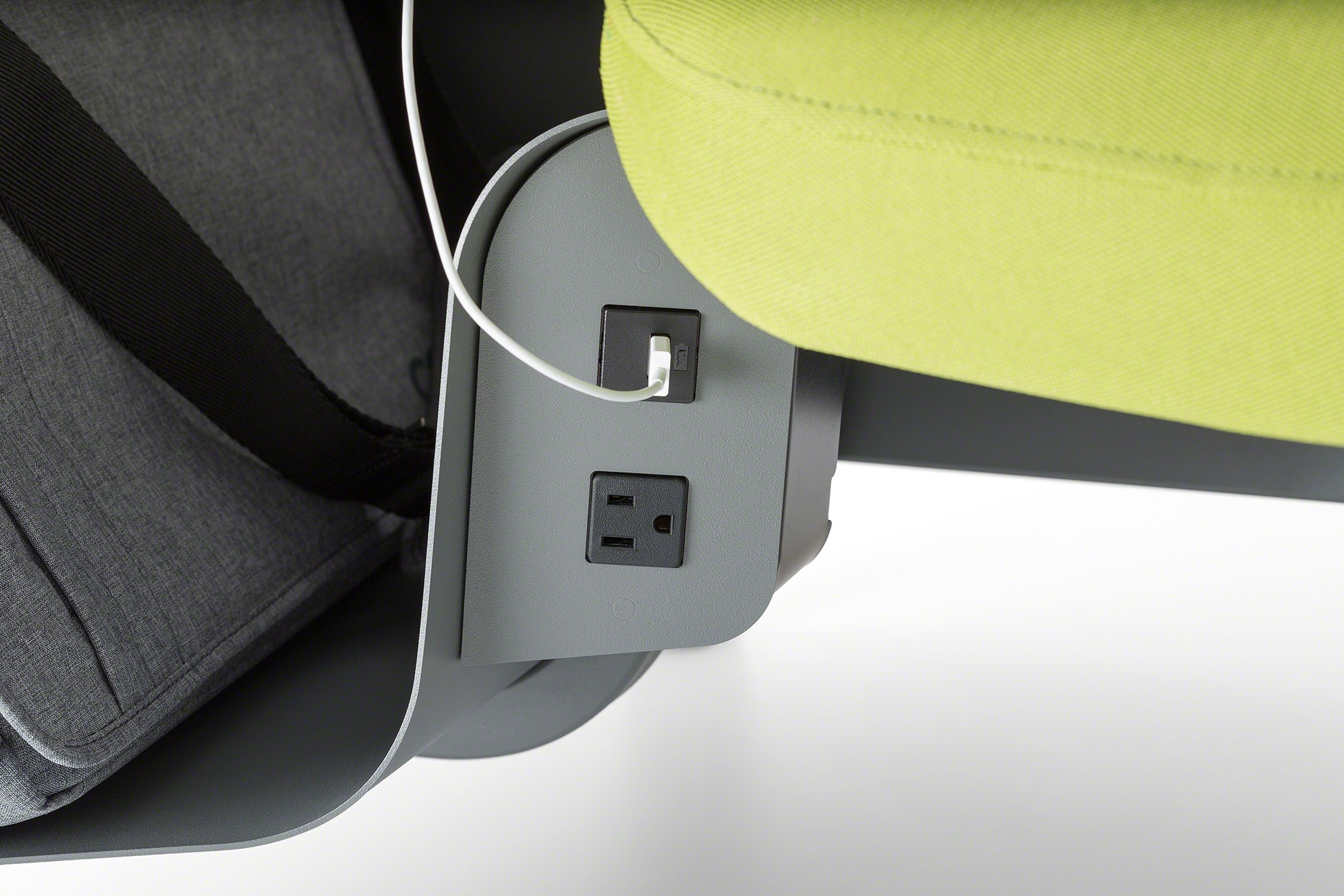 Brody privacy lounge pod for modern workplace environments