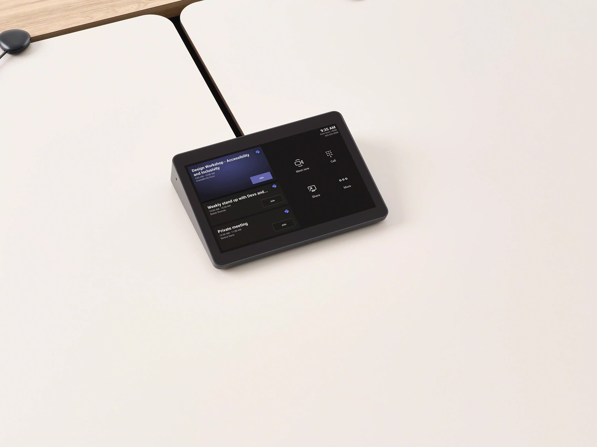 Ocular lounge seating for collaborative workplace environments