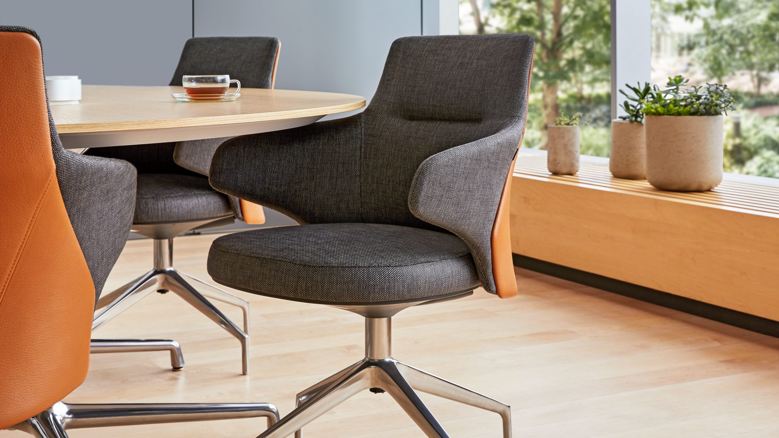 Massaud lounge seating by Steelcase in a sophisticated office lounge