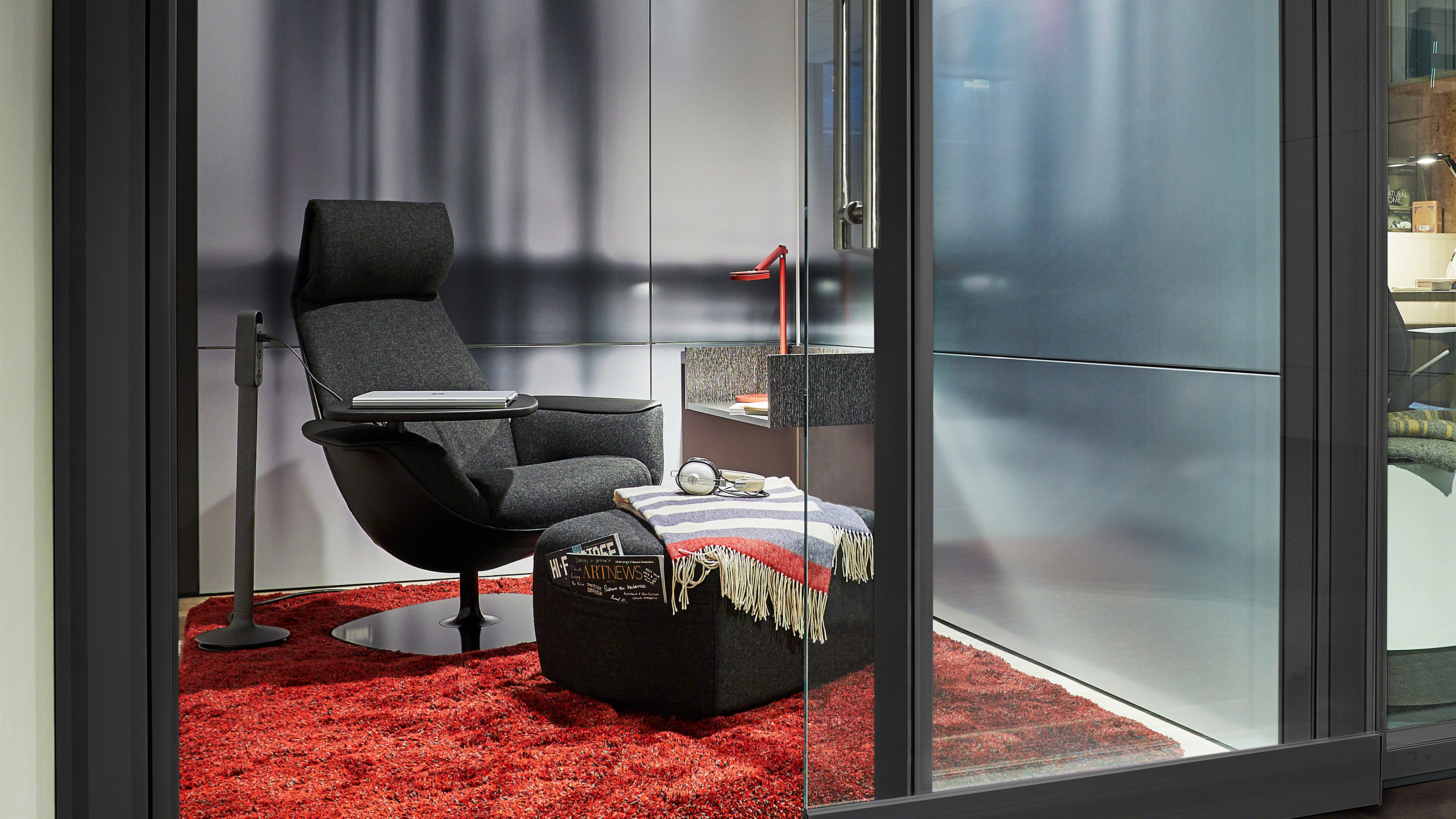 Massaud lounge seating by Steelcase in a sophisticated office lounge