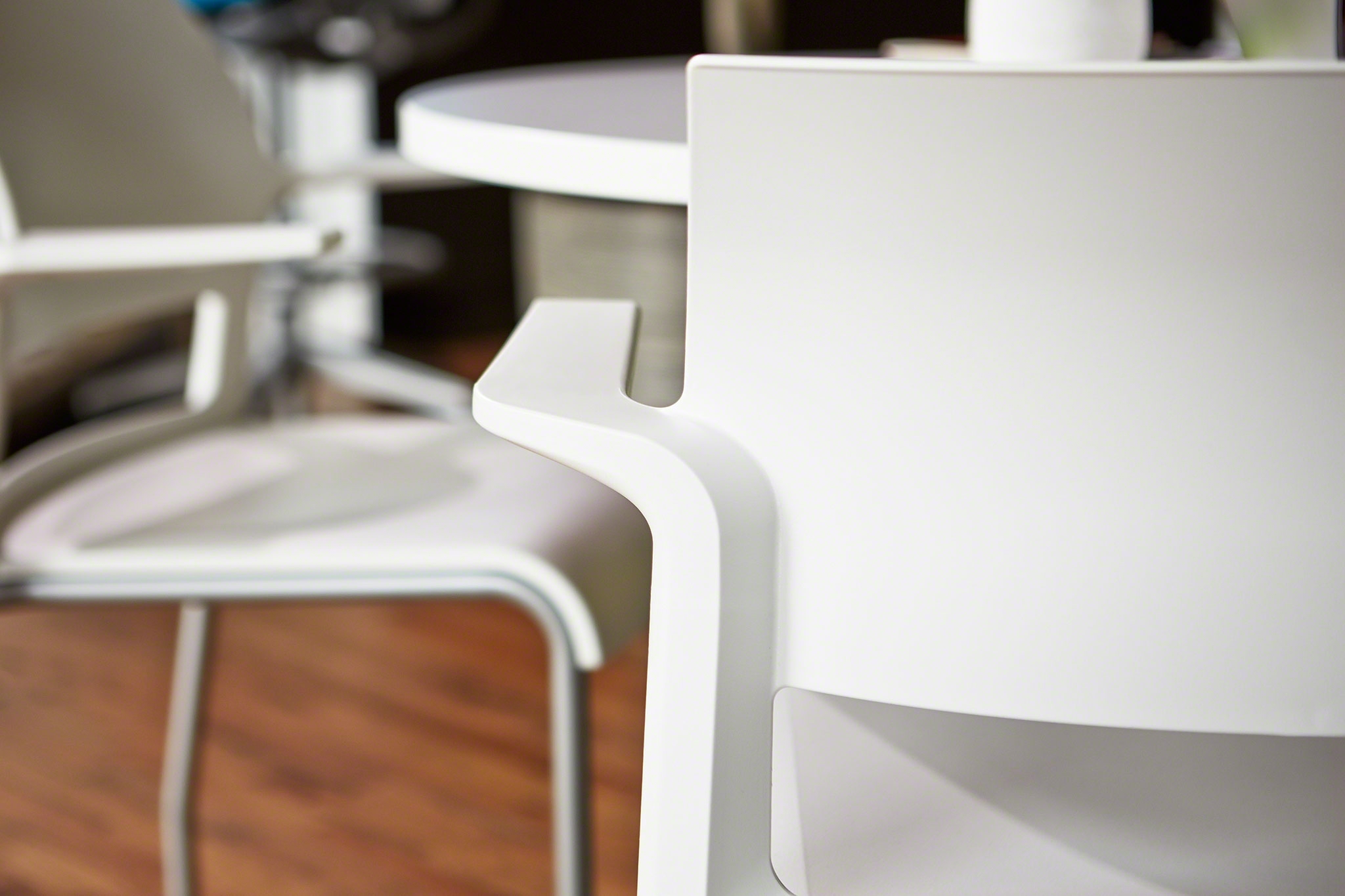 Steelcase Move stool supporting active seating in a modern office