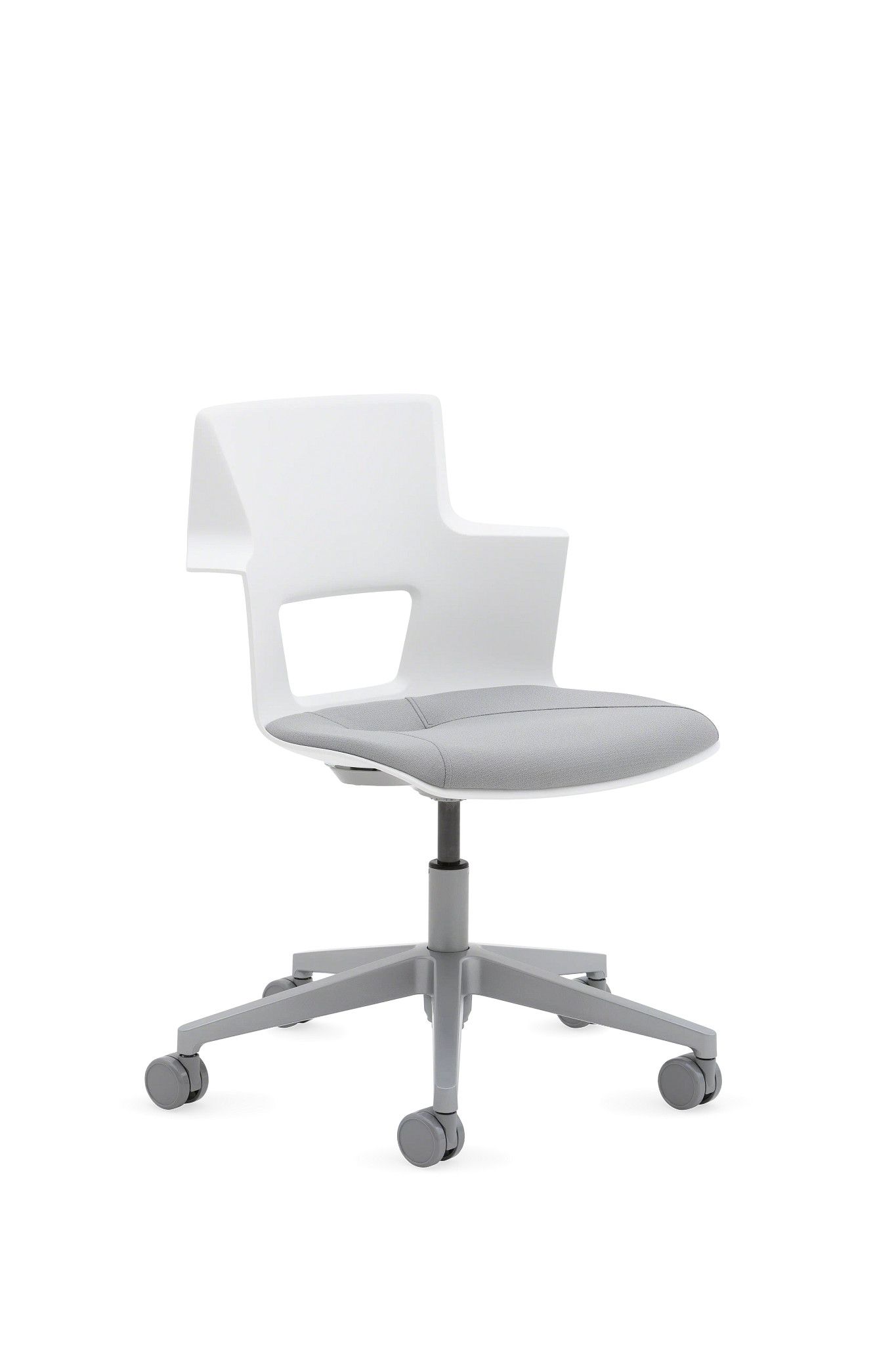 Steelcase Shortcut chair used in a flexible classroom learning environment