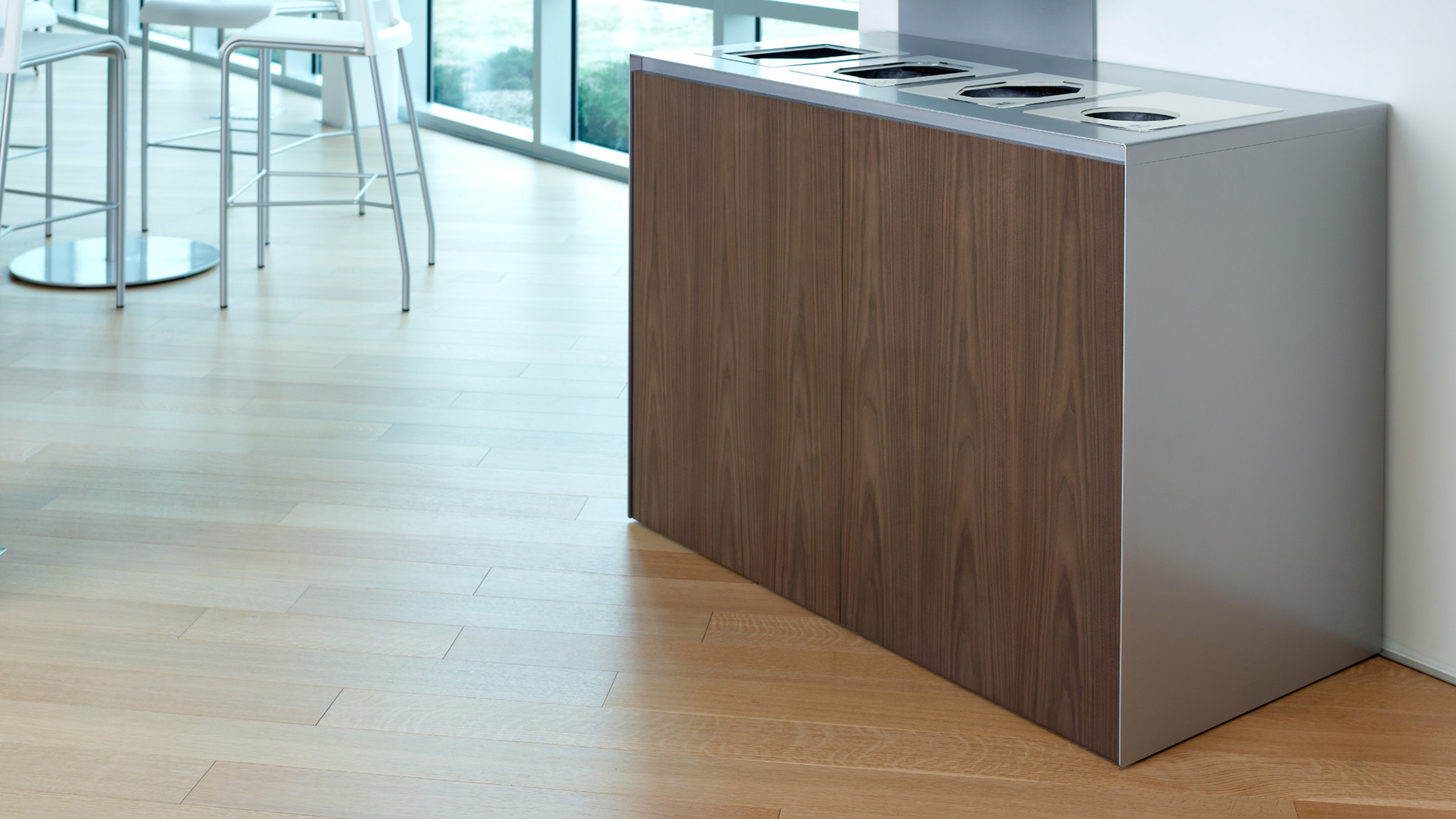 Victor2 ergonomic office chair for workplace productivity