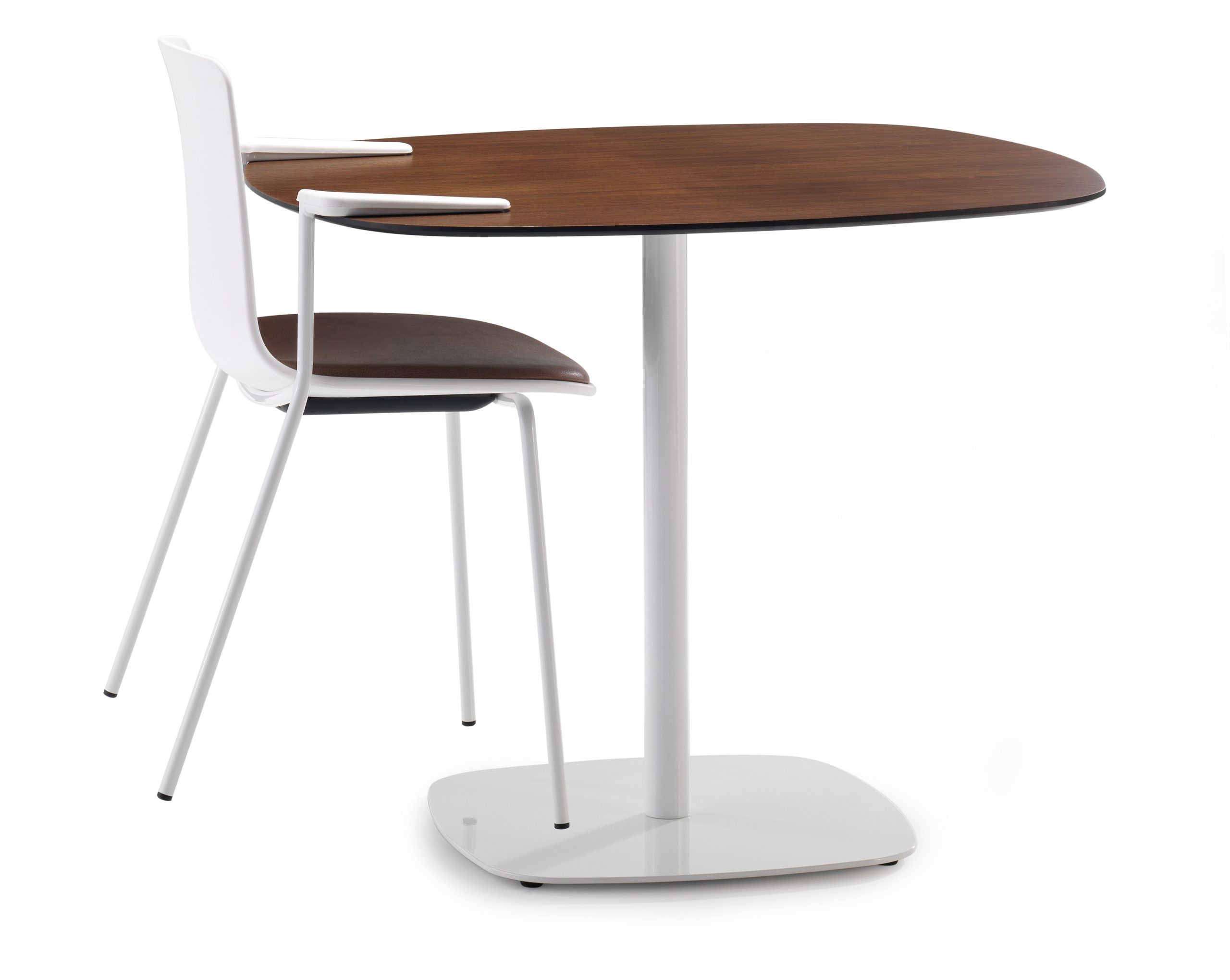 Enea Lottus seating for contemporary workplace and meeting spaces