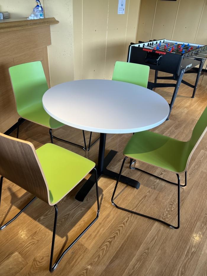 Product gallery Jazzy guest seating for modern workplace environments