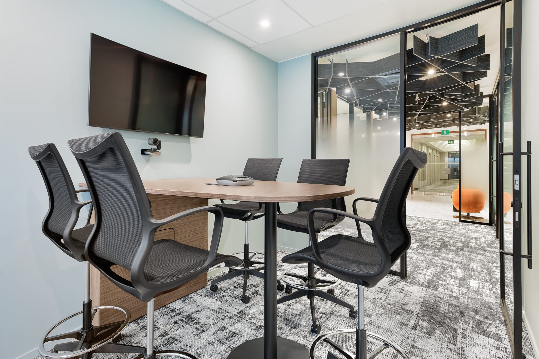 Swing door glass office partitions for private meeting rooms