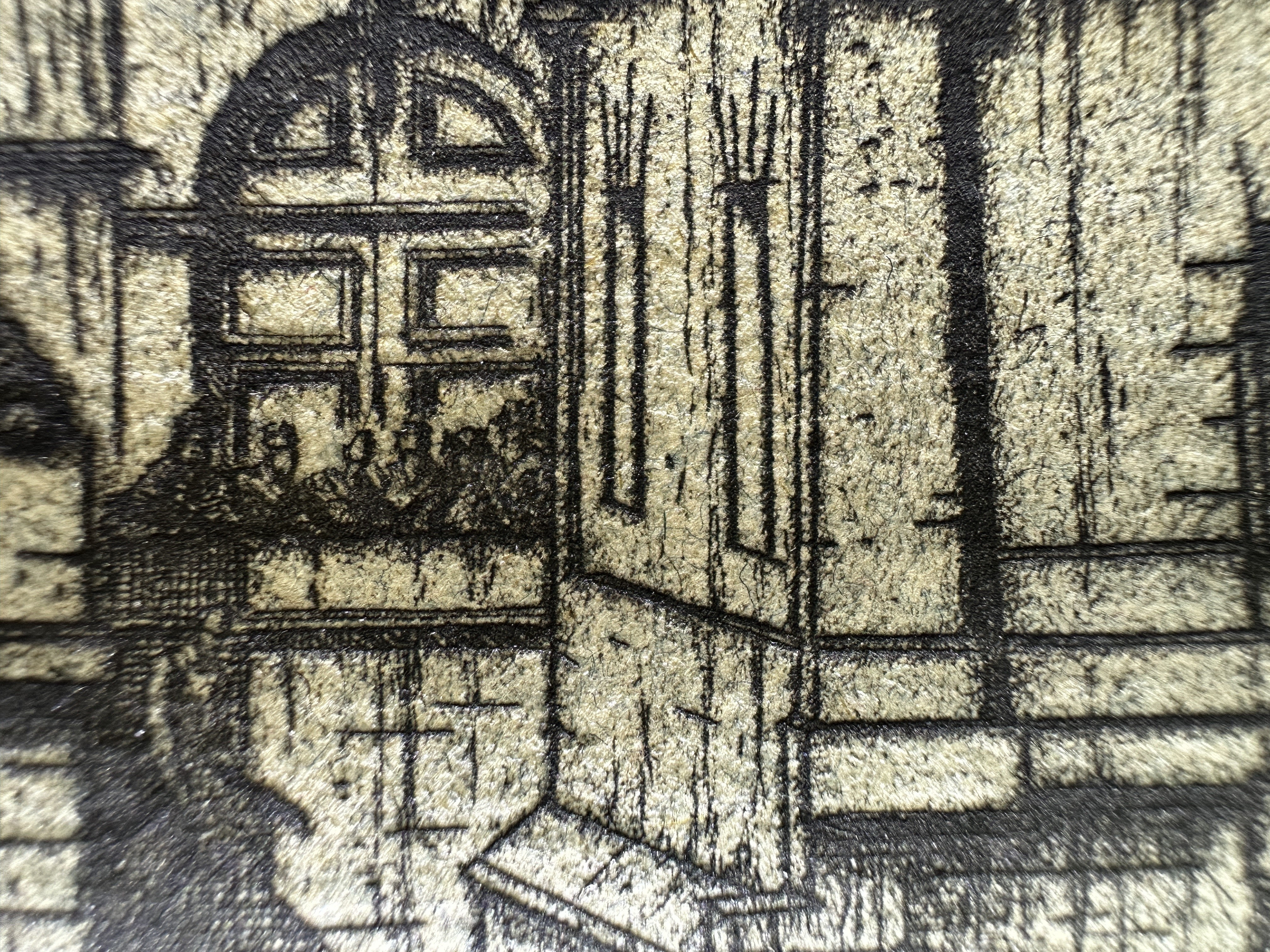 Structural etching with plate tone integration