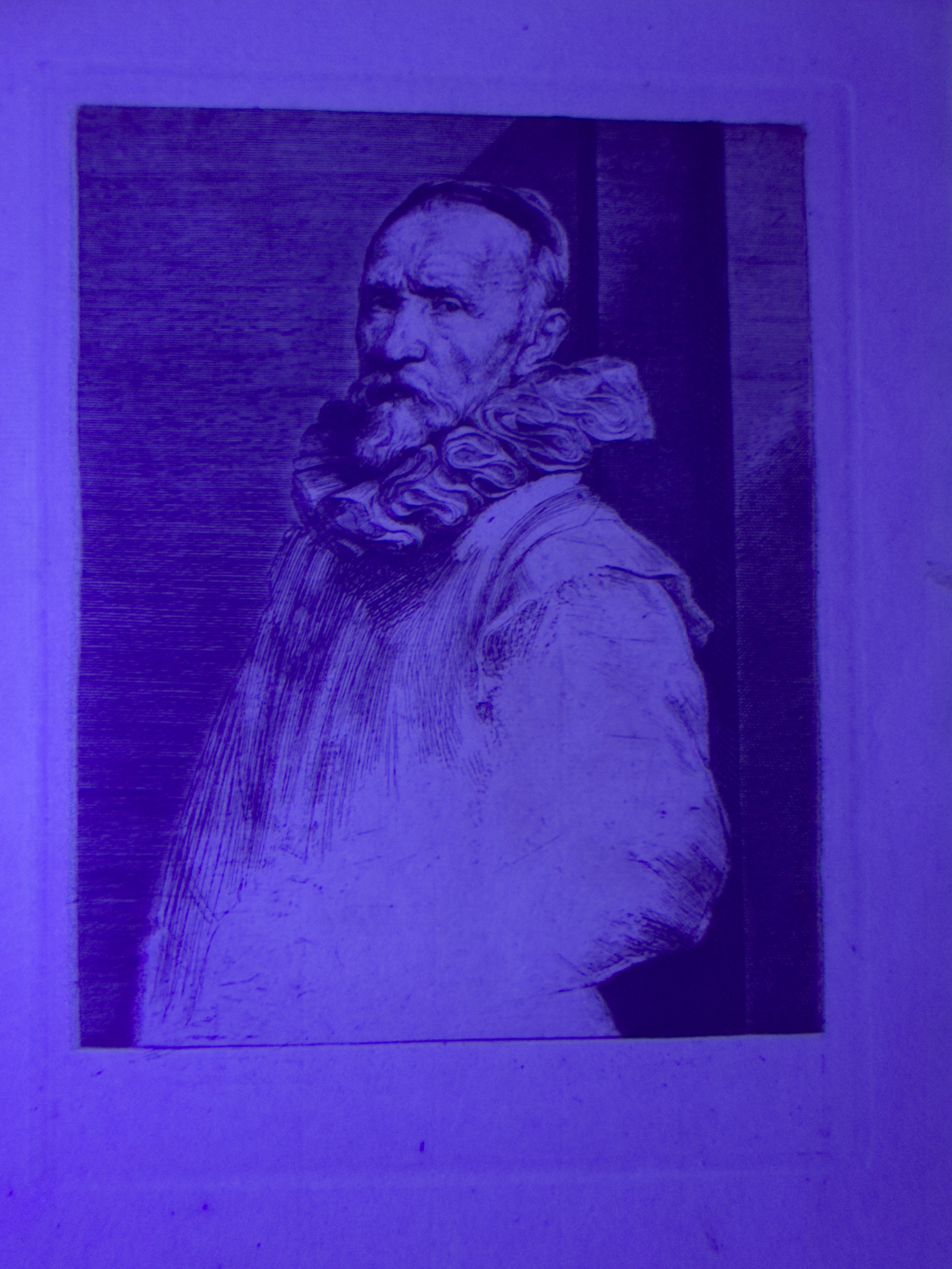 Reverse ultraviolet illumination