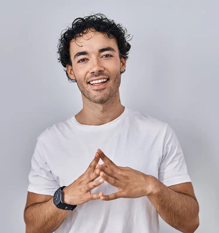 Photo of man wearing white t-shirt