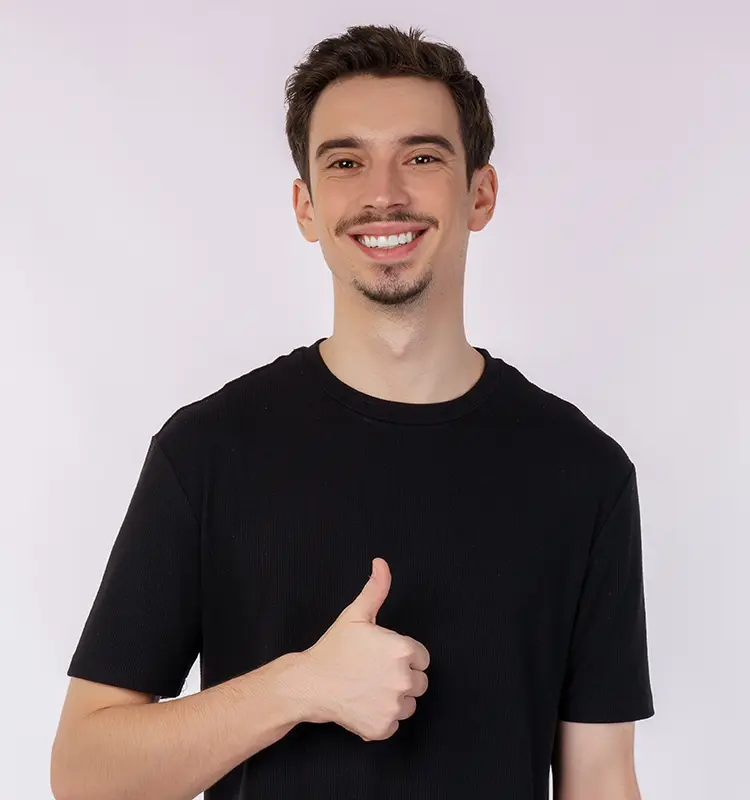Photo of man wearing black t-shirt