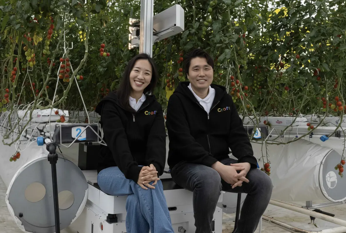 Hee Kyung Ryoo & Woo Ram Lee