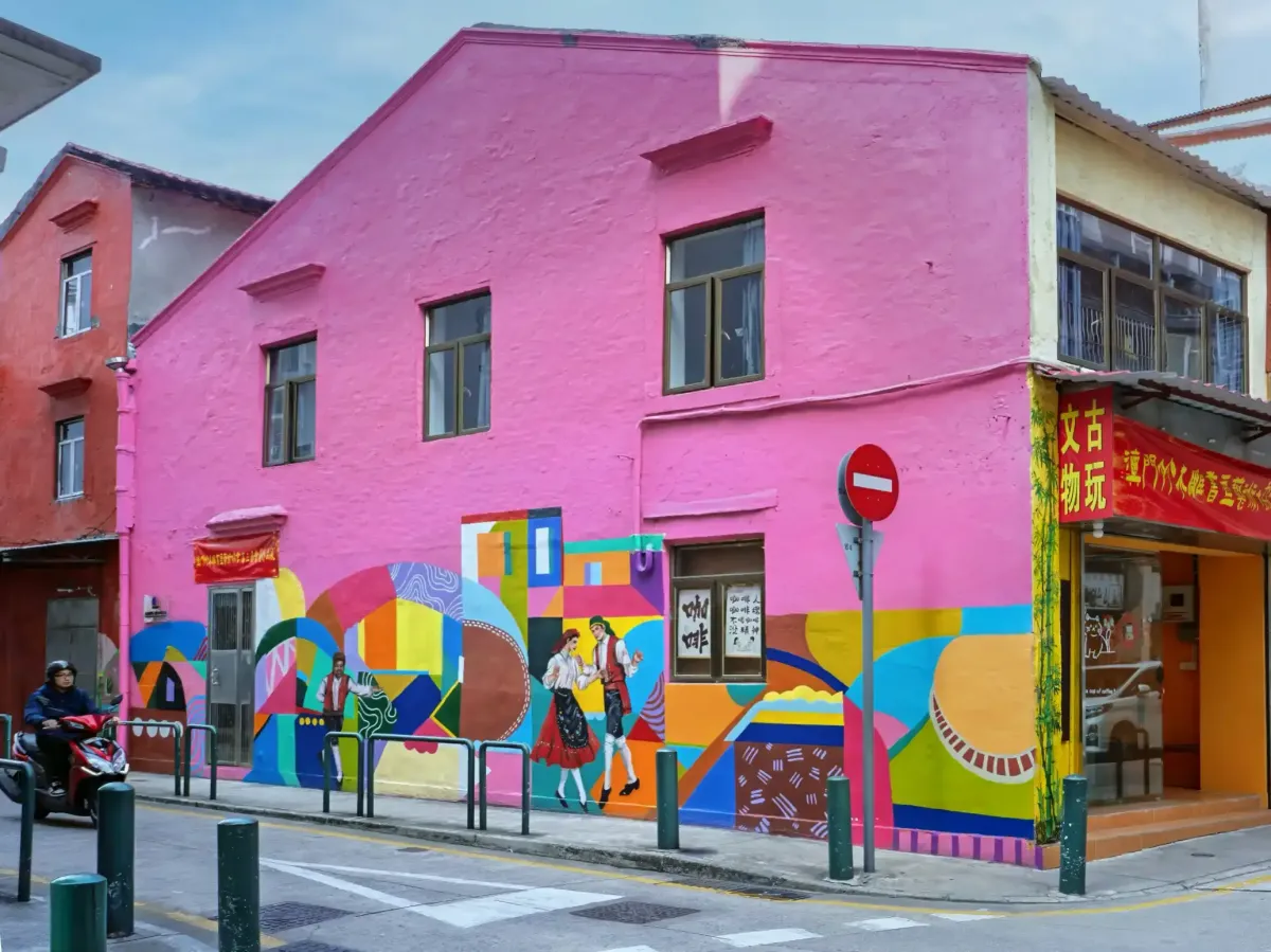 Best Tax Structure for Your Airbnb Business (LLC, S Corp, etc.)