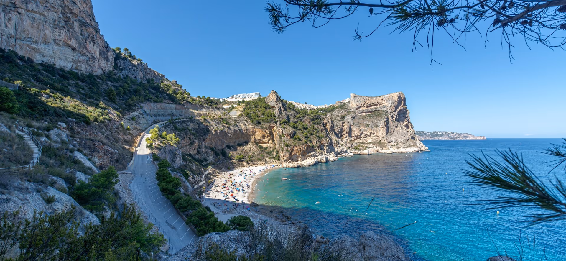 Expert pool & garden pros in Jávea