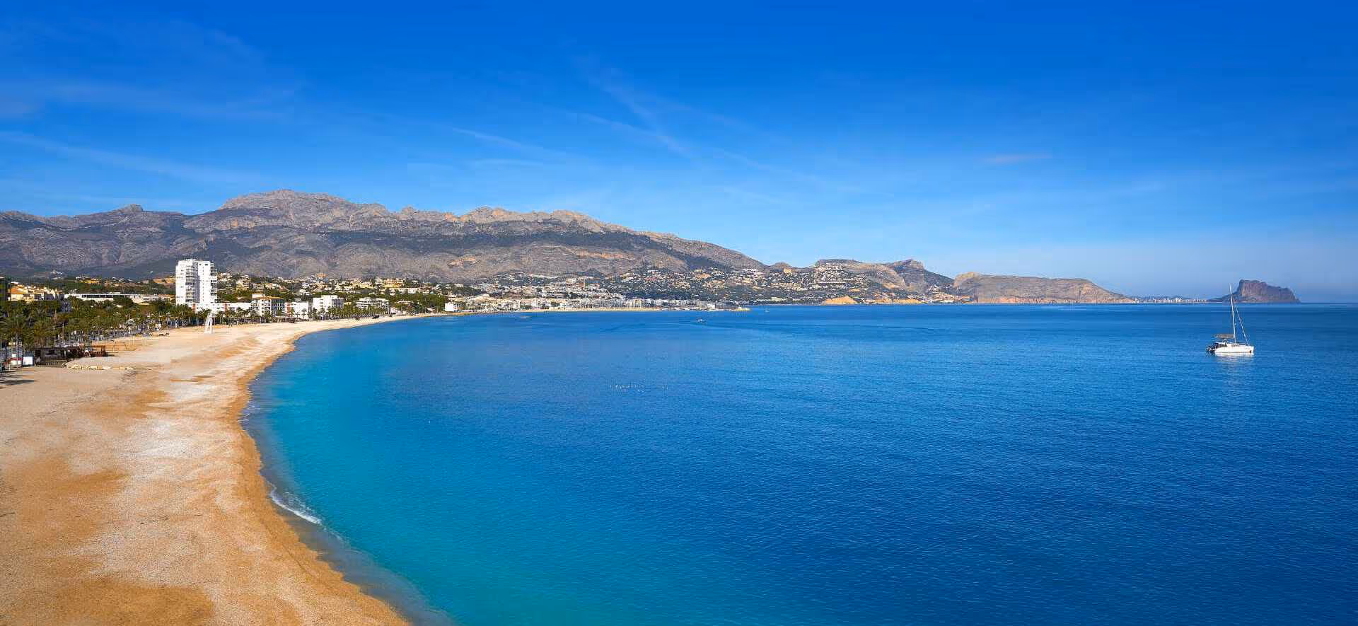 Reliable pool & garden care in L'Alfaz del Pi.