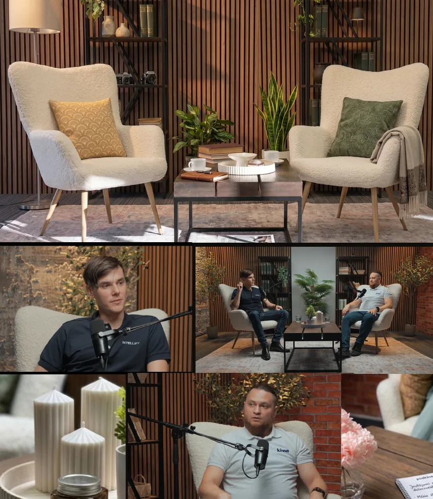 Lounge set-up ar boucle krēsliem un kafijas galdiņu